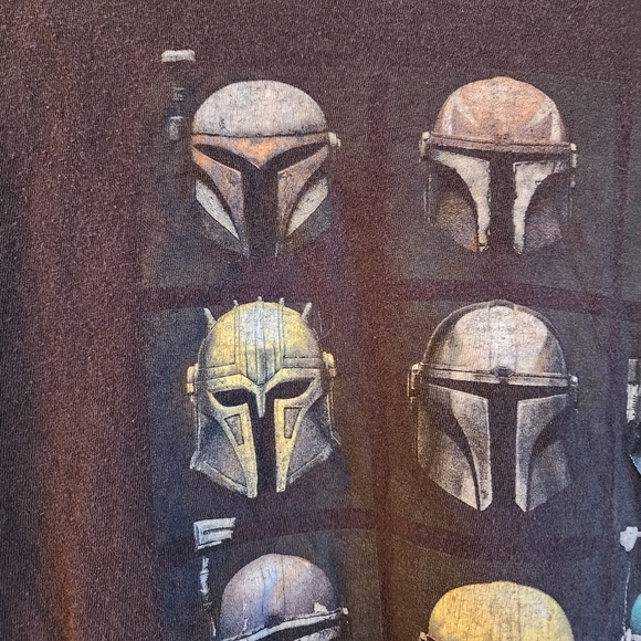 Star Wars Mandalorian short sleeve black shirt Size Youth L - Picture 4 of 8
